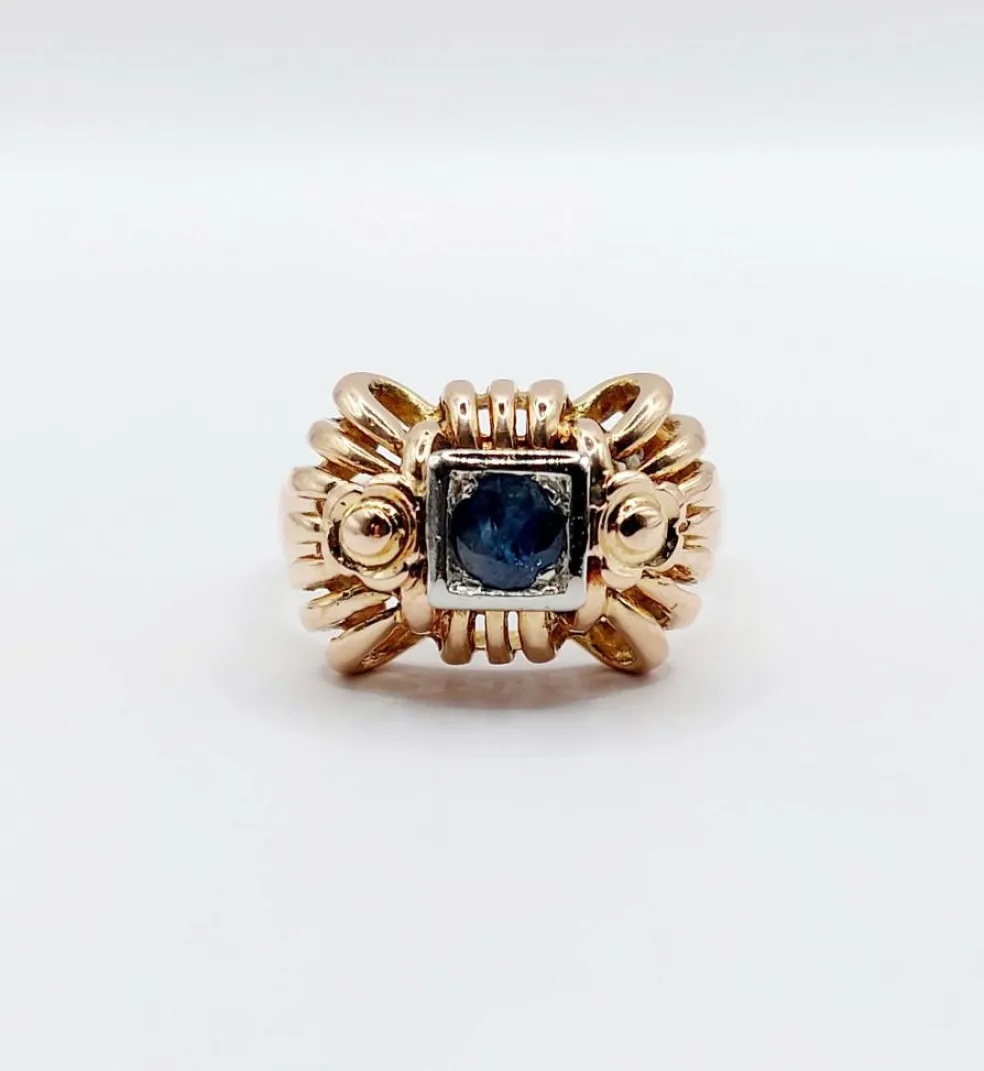 Bague Tank Art Déco or rose, saphir, monture géométrique (circa 1950)