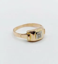 Bague Tank Art Déco or rose, petit diamant et monture géométrique (circa 1950)