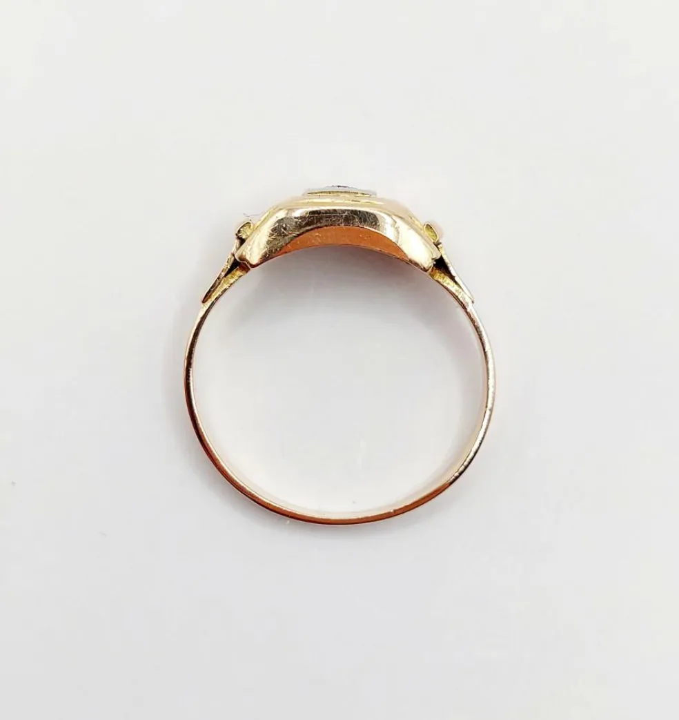 Bague Tank Art Déco or rose, petit diamant et monture géométrique (circa 1950)