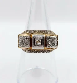 Bague tank art deco or jaune 18k et platine ornée de diamants