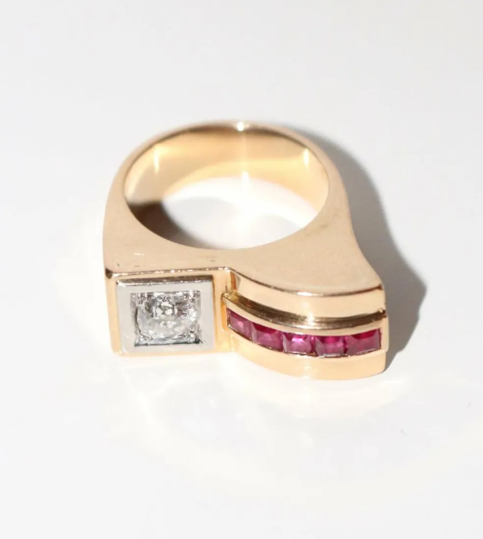 Bague Tank Diamant Et Pierres Rouges