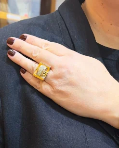 Bague tank en or 18 carats et diamants