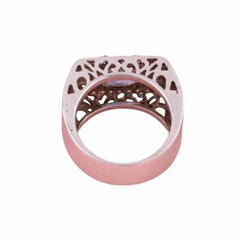 Bague Tank en or blanc saphir et diamants