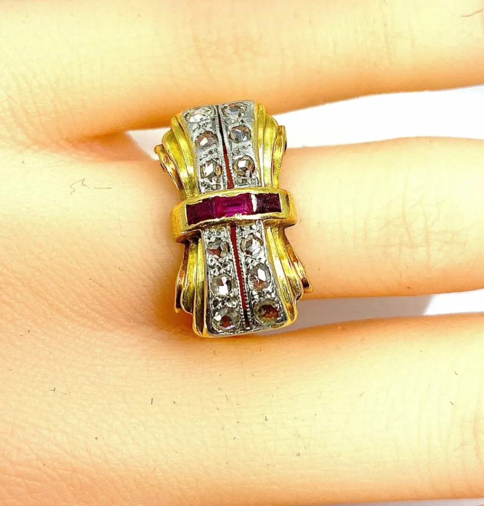 Bague Tank en or jaune 18 carats et diamants, vers 1930/1940