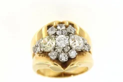 Bague Tank en Or jaune, diamants