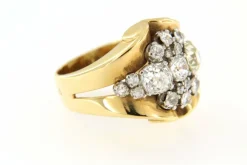 Bague Tank en Or jaune, diamants