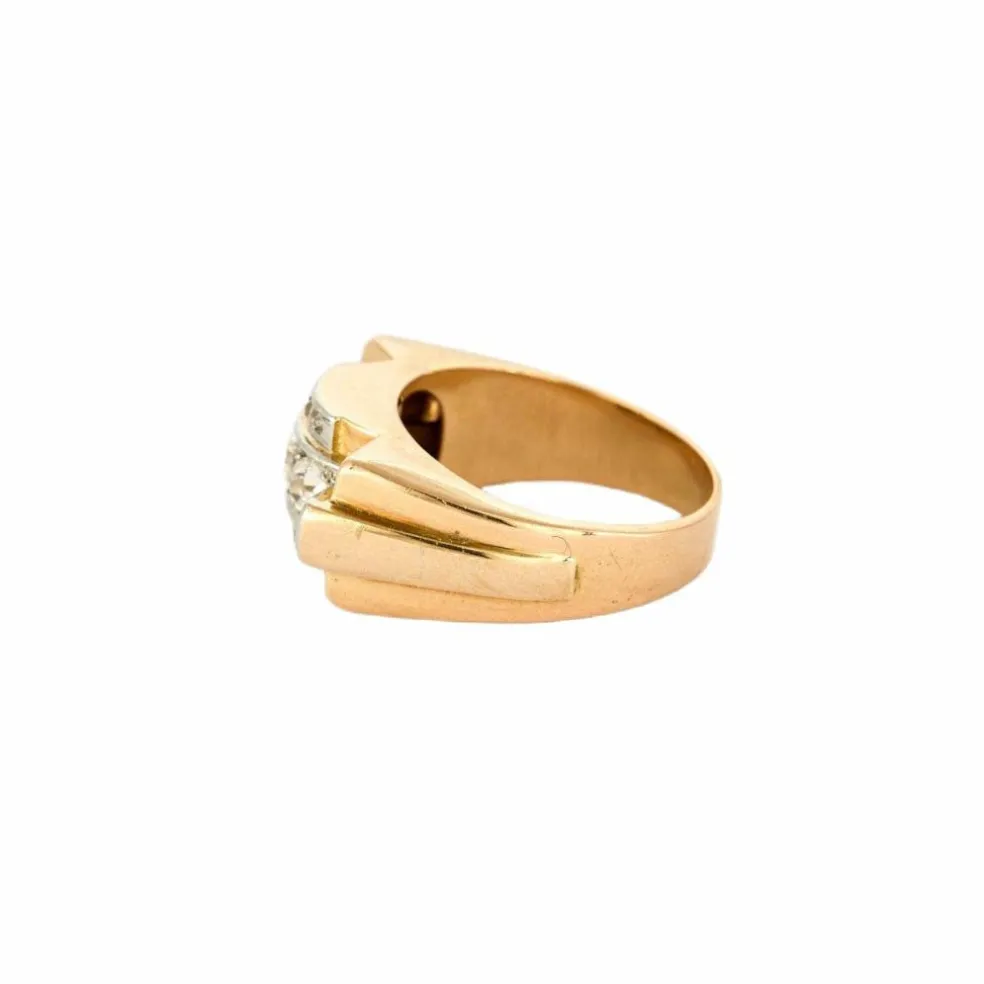 Bague Tank en or jaune et diamants.