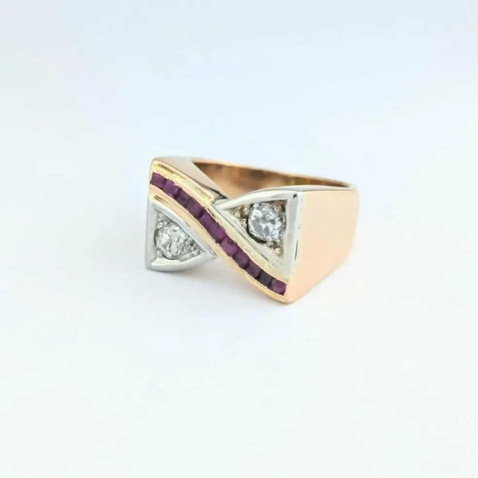 Bague Tank en or rose diamants et rubis
