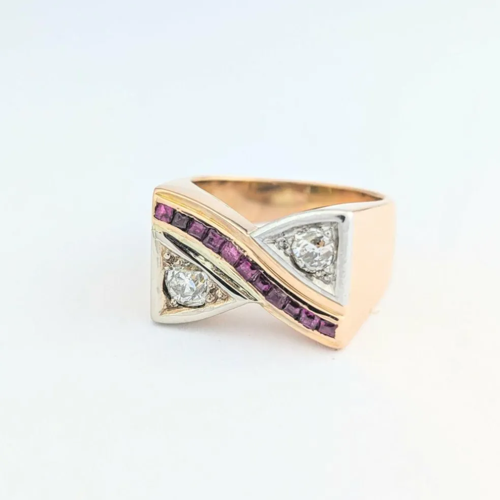 Bague Tank en or rose diamants et rubis