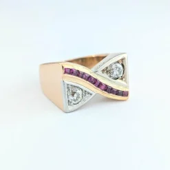 Bague Tank en or rose diamants et rubis