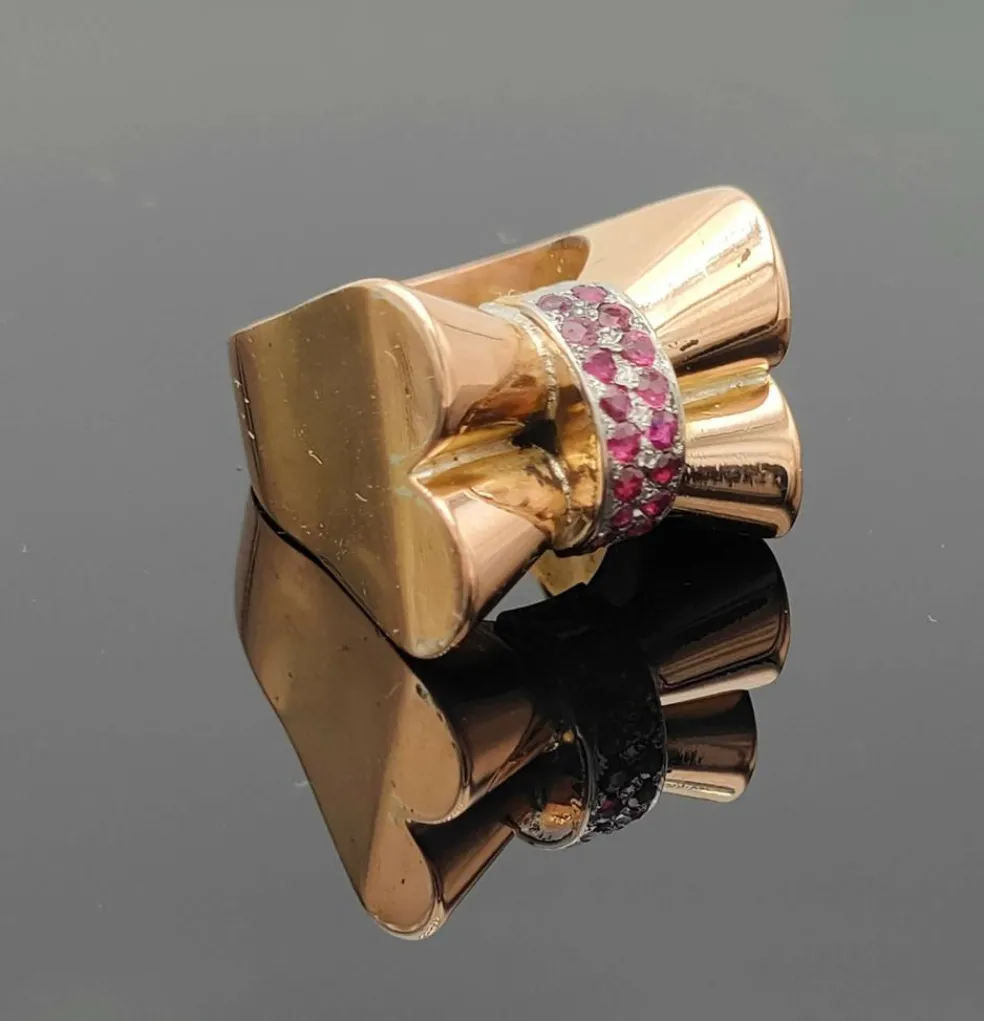 Bague tank noeud vintage rubis