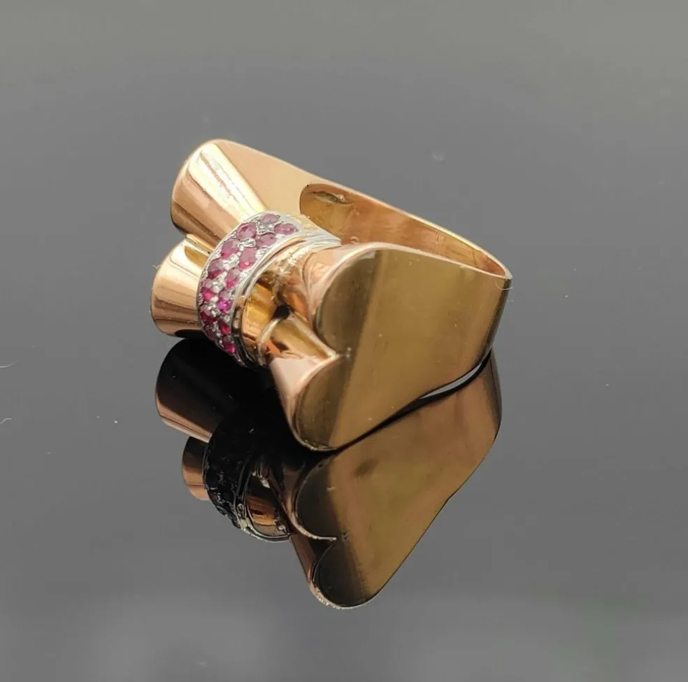 Bague tank noeud vintage rubis