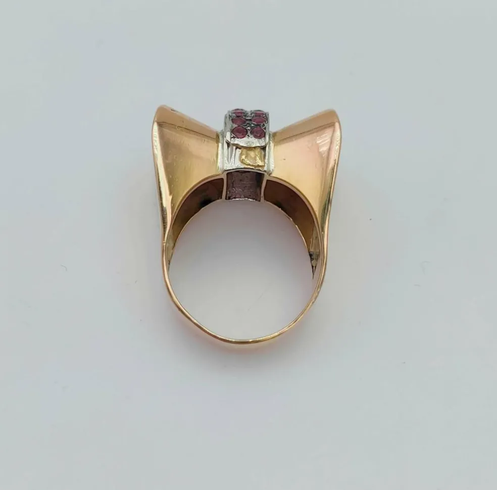 Bague tank noeud vintage rubis