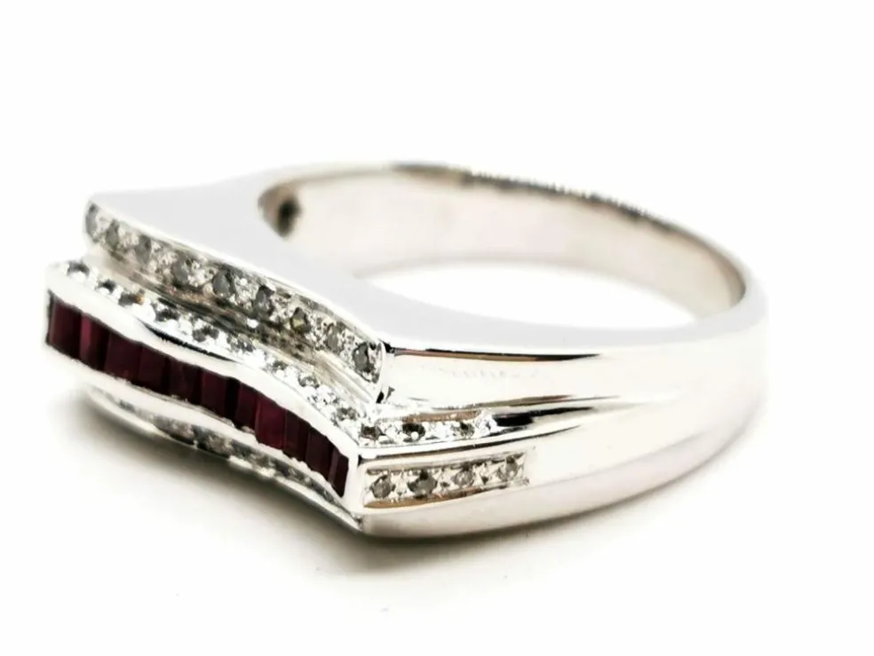 Bague Tank Or blanc Rubis