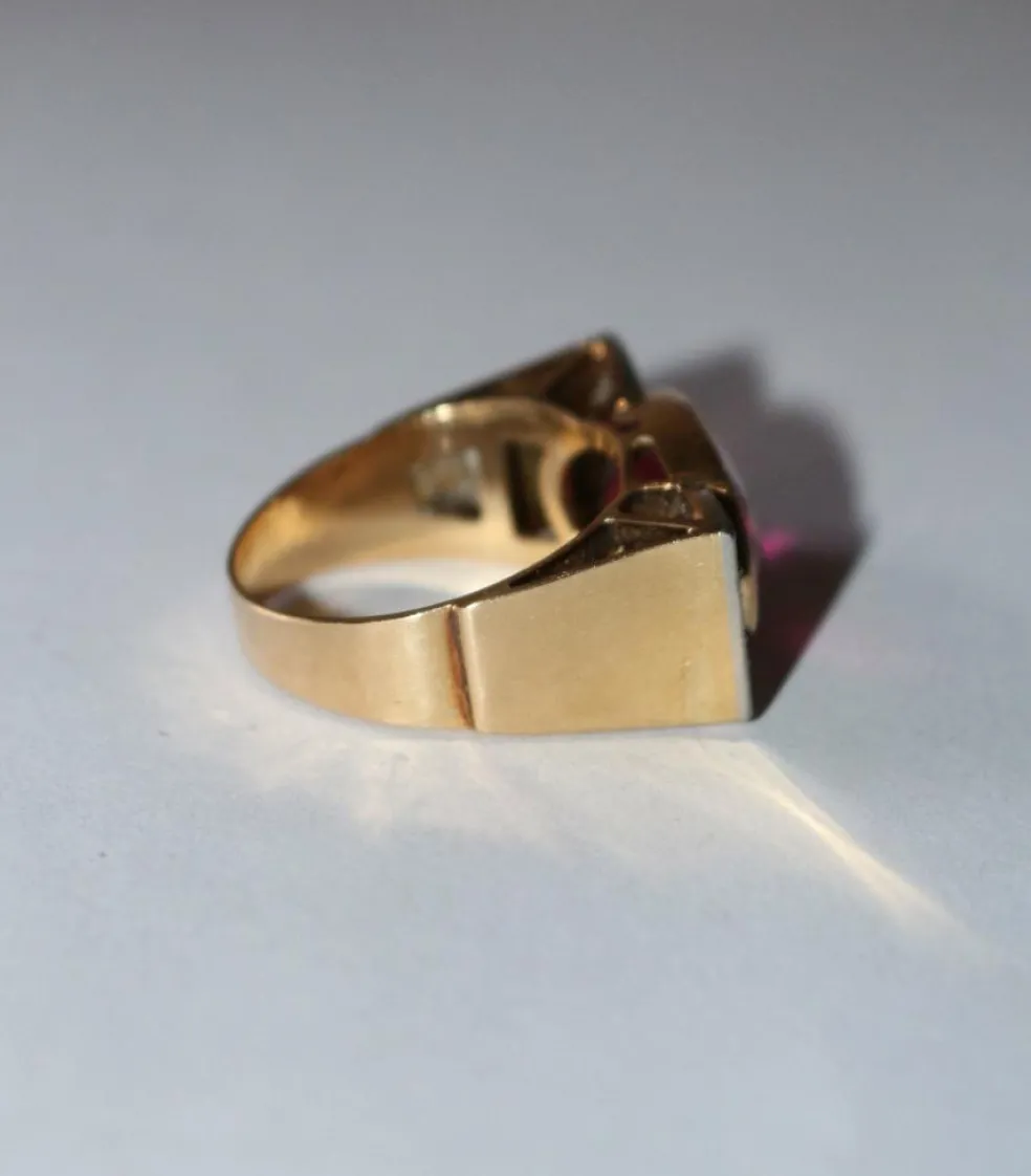 Bague Tank Or Jaune Et Platine, Saphir rose Verneuil Et Diamants