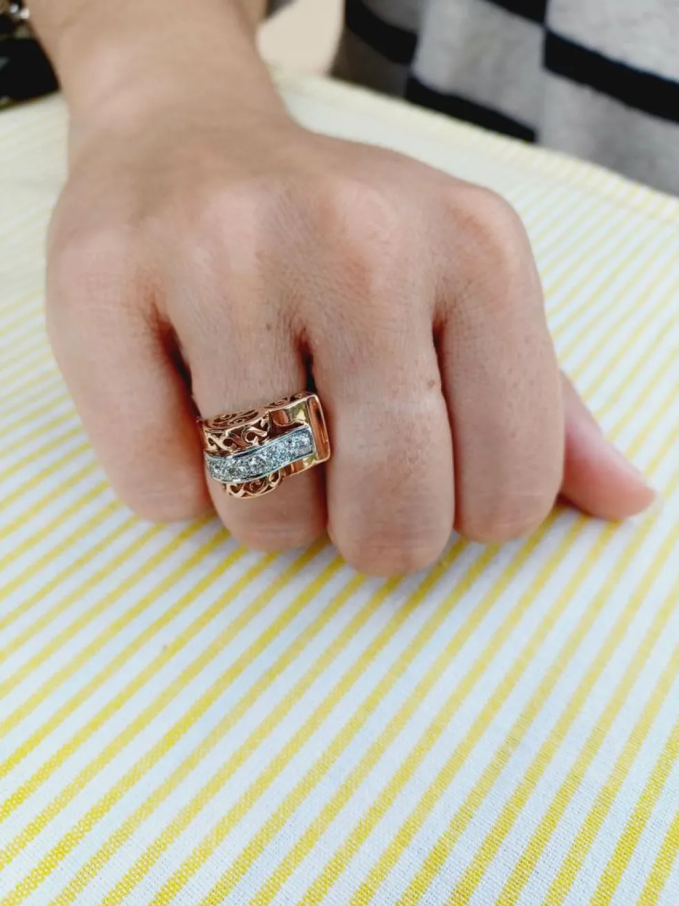 Bague Tank or rose platine diamants