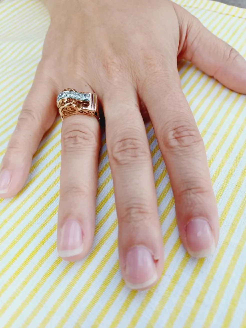 Bague Tank or rose platine diamants