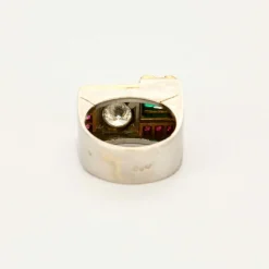 Bague Tank platine et or jaune, émeraude, rubis et diamants