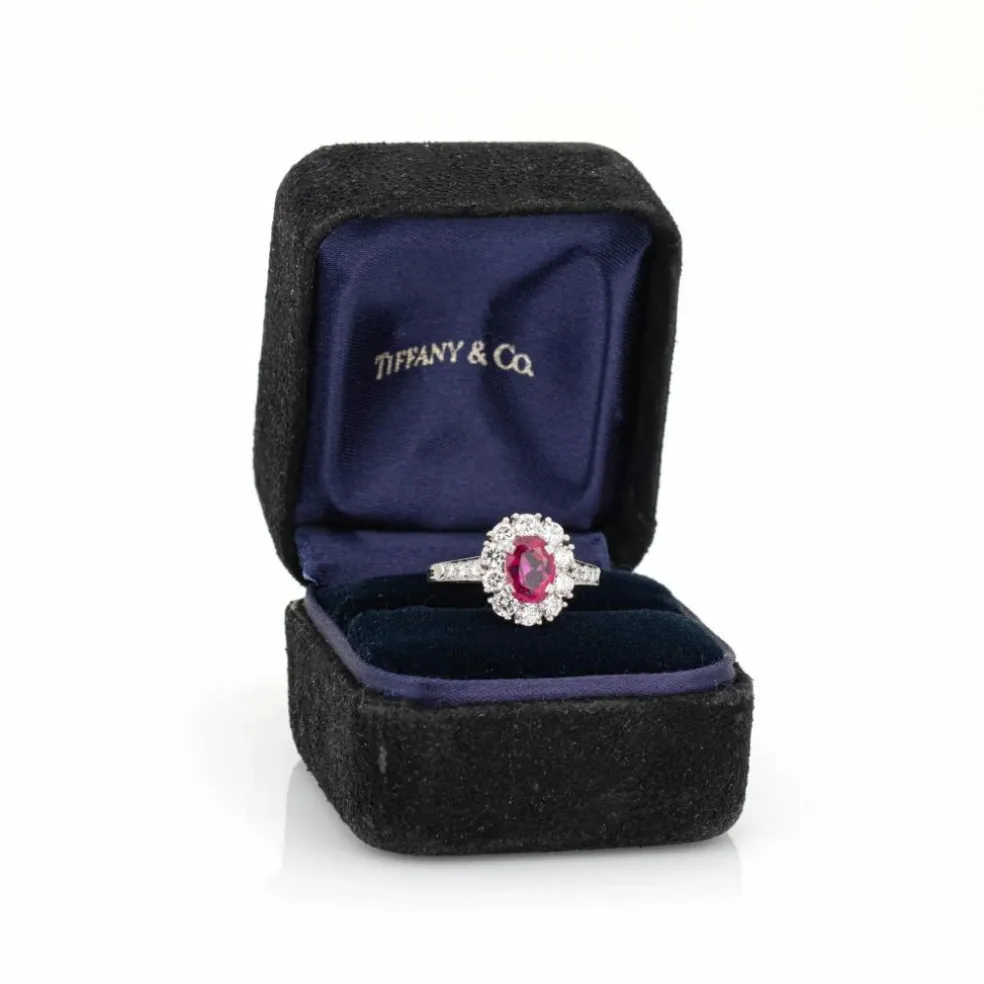 Bague Tiffany & Co Burma Ruby Diamond des années 60 en platine