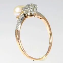 Bague Toi & Moi diamants et perle