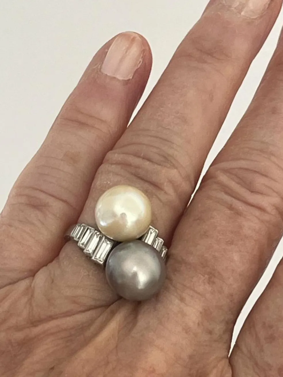 Bague Toi & Moi Or Gris, Perles Akoya et Tahiti, Diamants