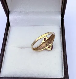 Bague Toi & Moi or jaune, rubis taille poire