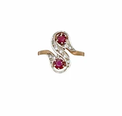 Bague toi et moi ancienne en or jaune 18K sertie de rubis et diamant