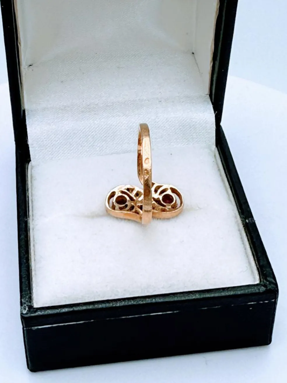 Bague toi et moi ancienne en or jaune 18K sertie de rubis et diamant