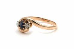 Bague "toi et moi" Art Nouveau or jaune, saphir, diamants