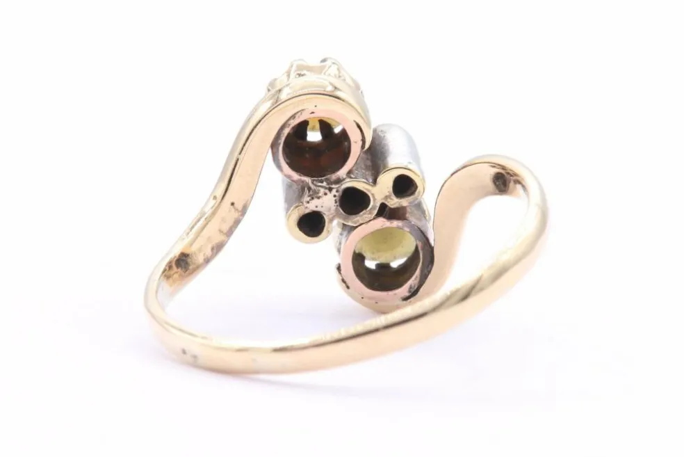 Bague Toi et moi Art Nouveau en or jaune et argent sertie de perles et de diamants