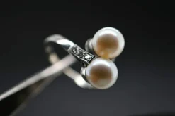 Bague Toi et Moi en Or Blanc Diamants Perles