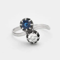 Bague "Toi et Moi" en or gris saphir et diamant