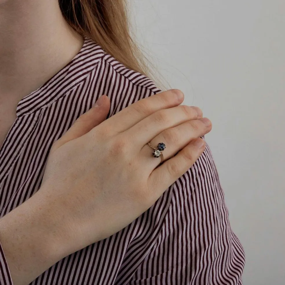 Bague "Toi et Moi" en or gris saphir et diamant