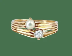 Bague toi et moi en or jaune, diamant et perle vers 1900