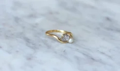 Bague Toi et Moi en Or Jaune Platine Perle et Diamant