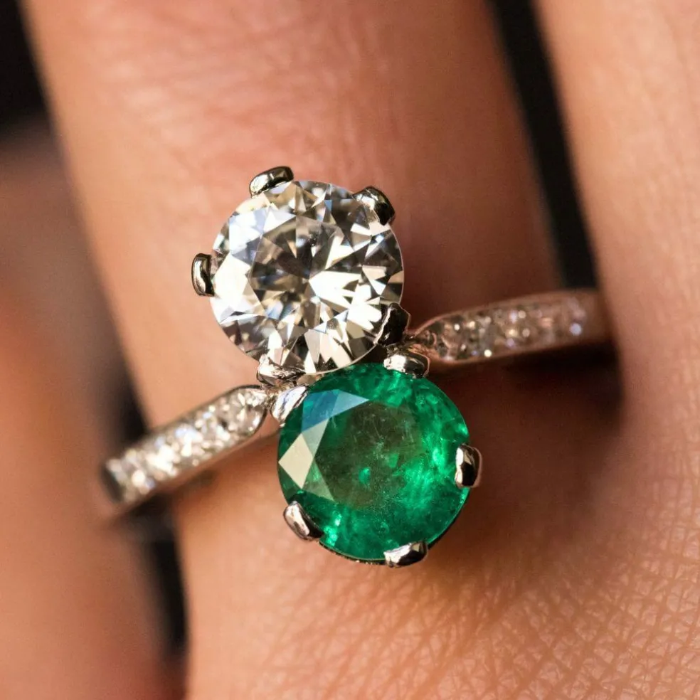 Bague toi et moi émeraude et diamants