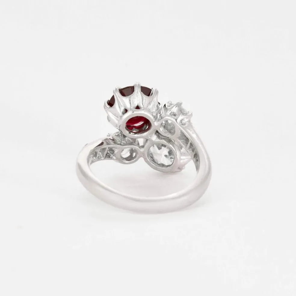 Bague Toi et Moi or gris diamants et rubis