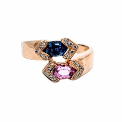 Bague Toi et Moi Or jaune Saphirs bleu et rose épaulés de Diamants