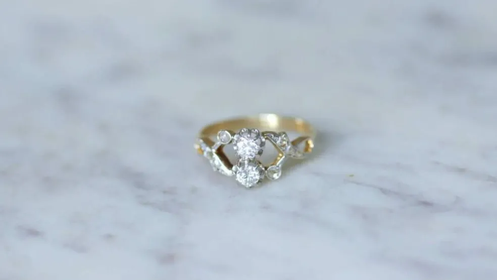 Bague "Toi et Moi" Or jaune Platine Diamants