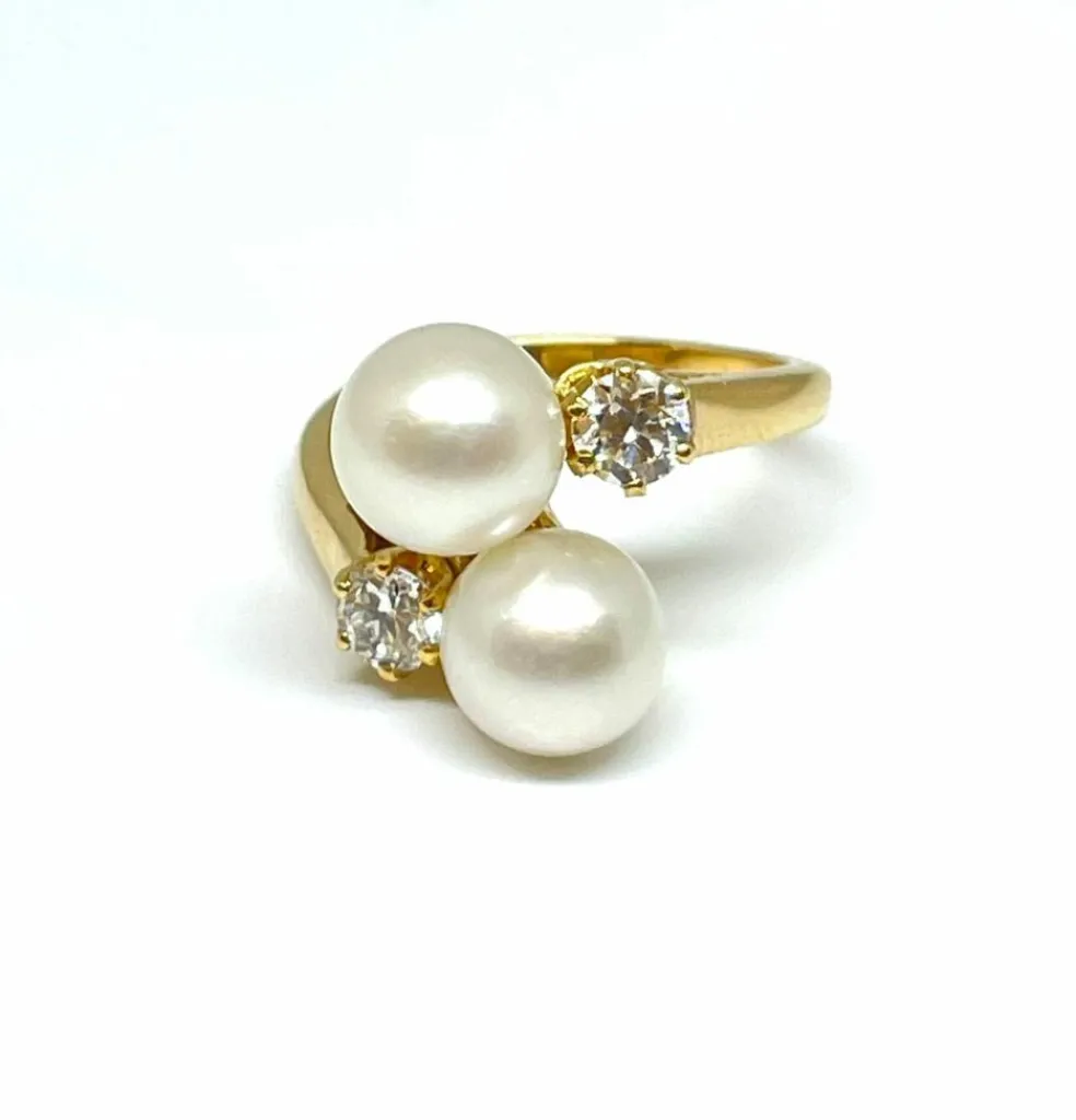 Bague toi et moi perles et diamants