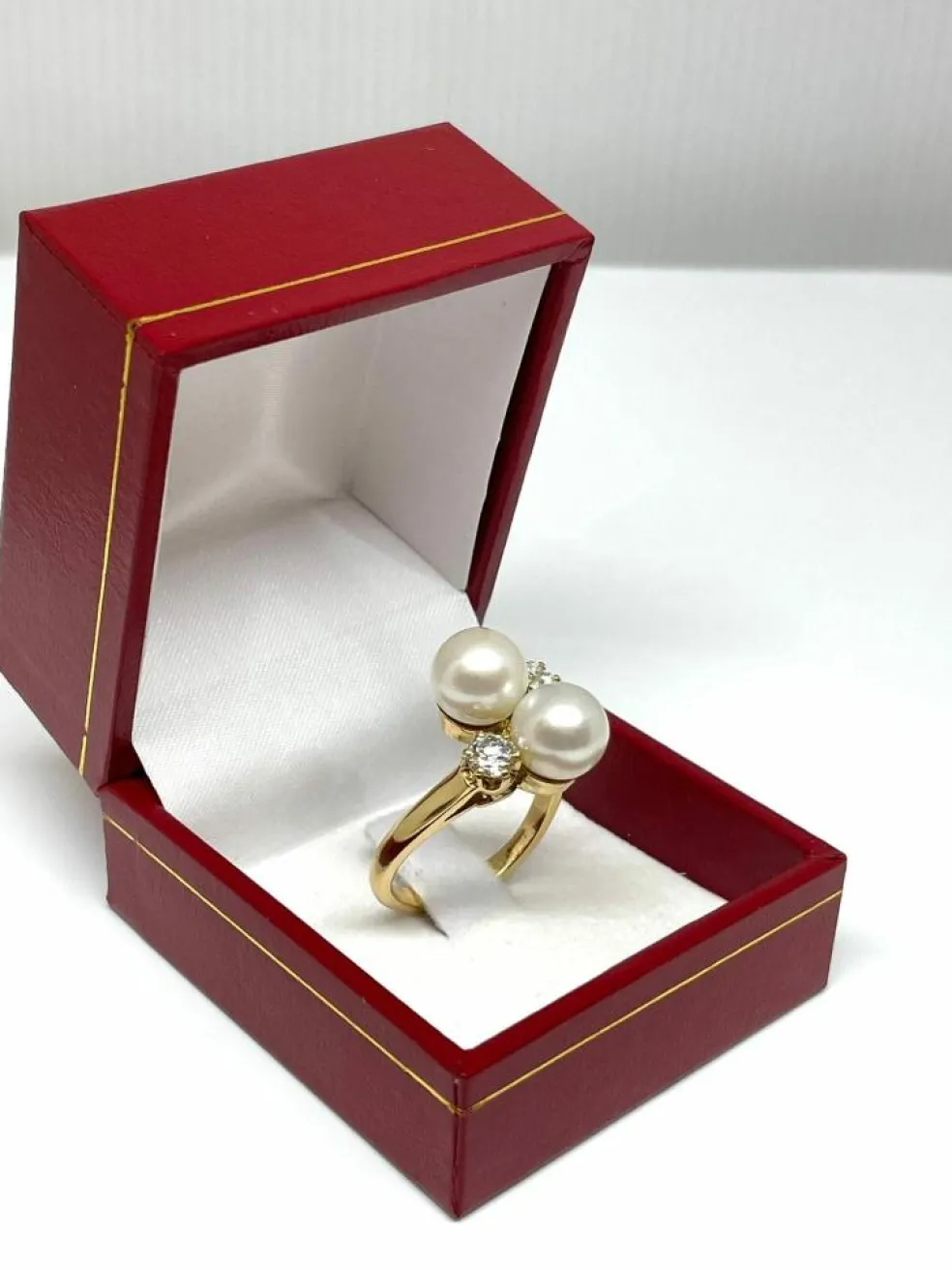 Bague toi et moi perles et diamants