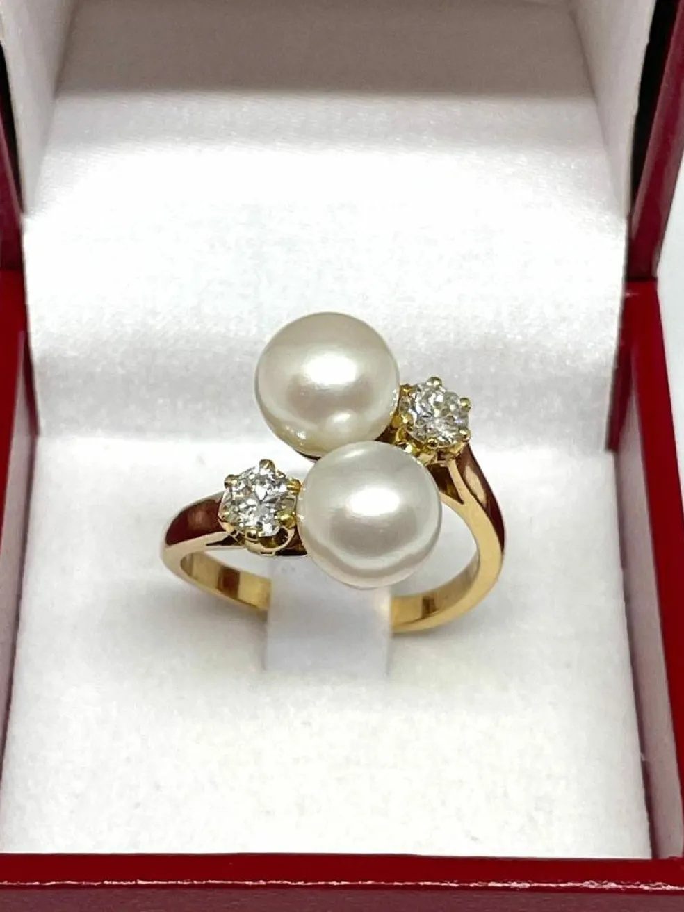 Bague toi et moi perles et diamants