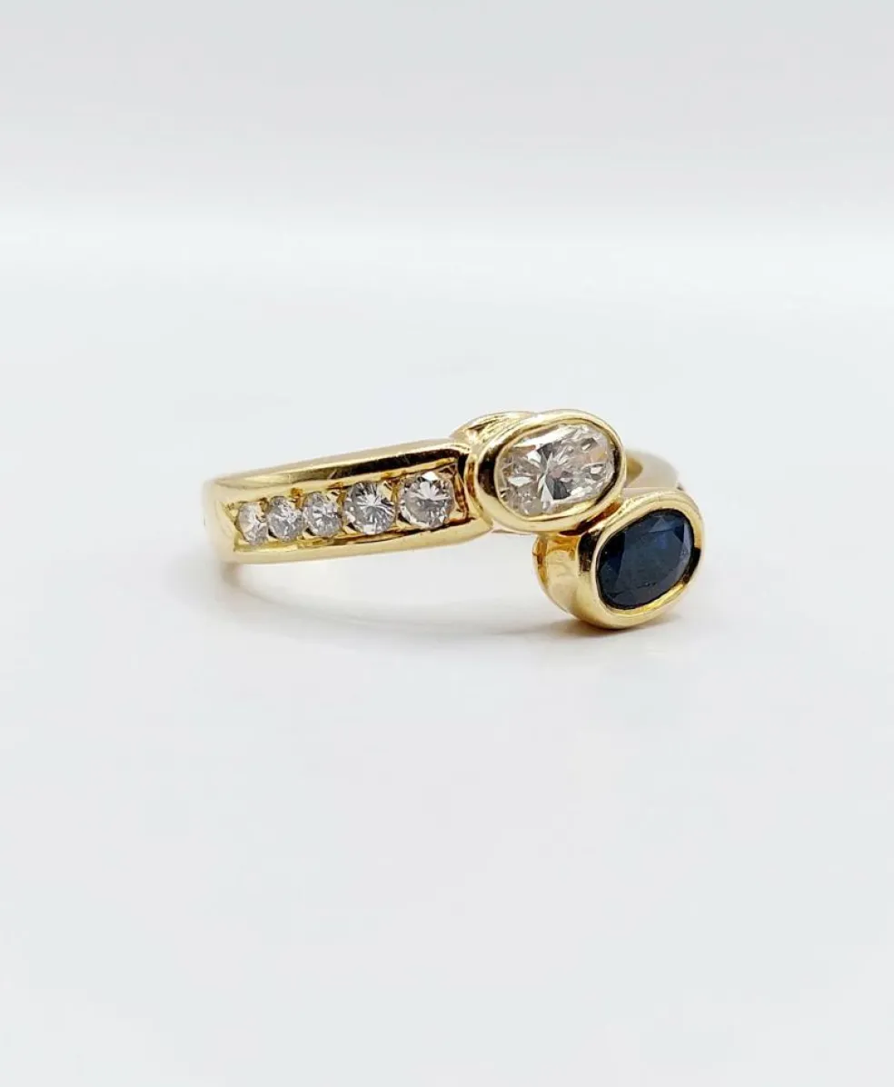 Bague toi et moi vintage or jaune 18k diamant de 0,35 carats et saphir de 0,40 carats