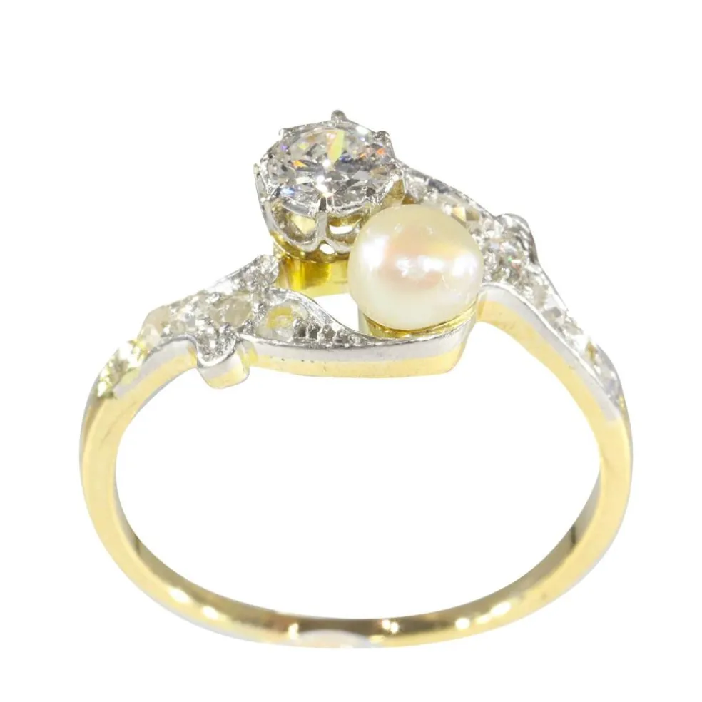 Bague toi-et-moi diamant et perle
