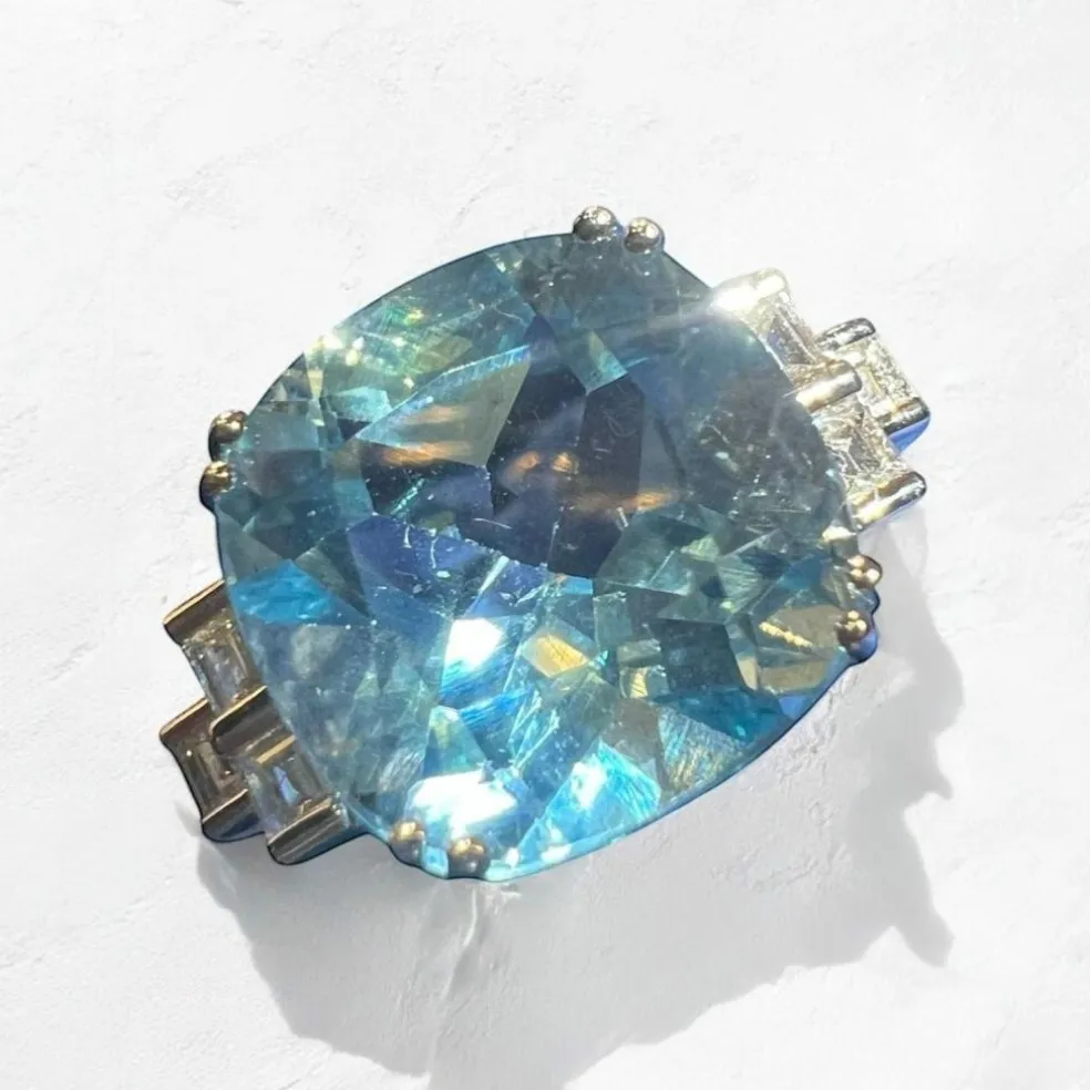 Bague Topaze Bleue 9.08 Ct Diamants