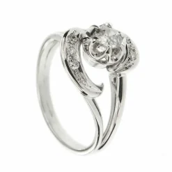 Bague tourbillon diamants