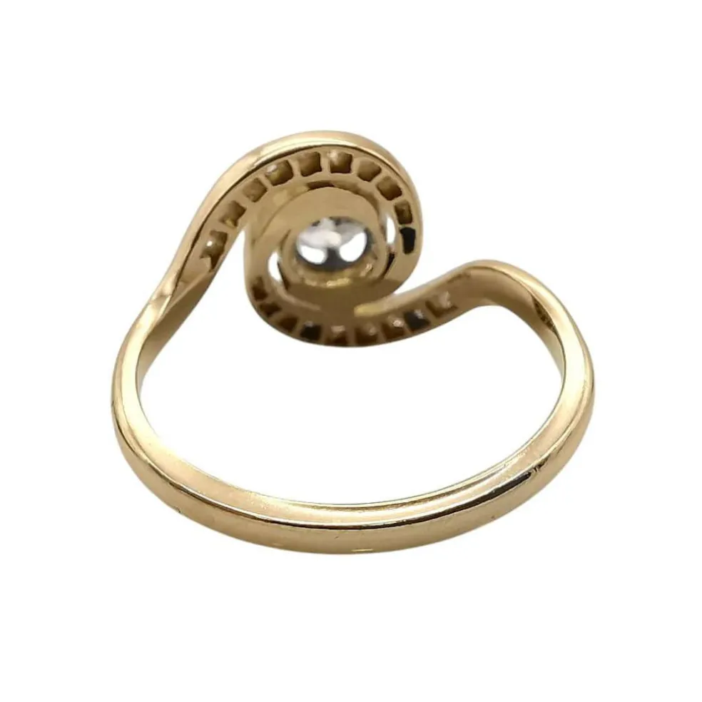 Bague tourbillon or et diamants