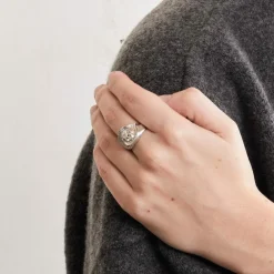 Bague tourbillon or gris diamant