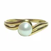 Bague tourbillon or jaune, perle