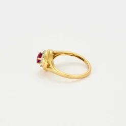 Bague Tourbillon or jaune rubis diamants